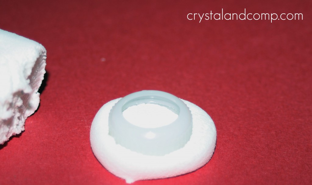 icing bag coupler and marshmallow