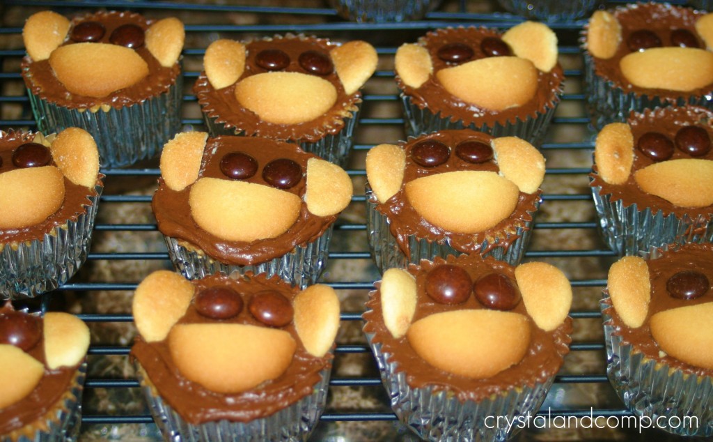 monkey cupcakes