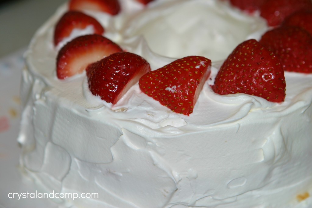 healthy strawberry angel food cake