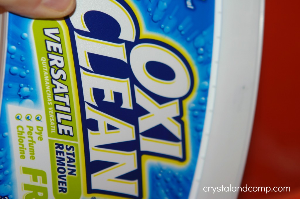 3 lbs container of OxiClean