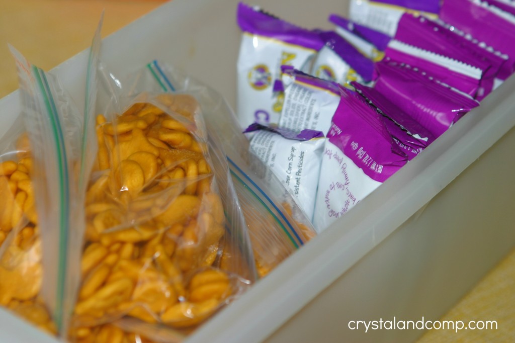 how to make your own snack bags to save money