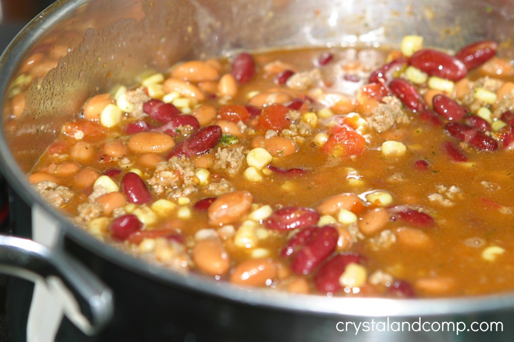 how to make taco soup on the stove